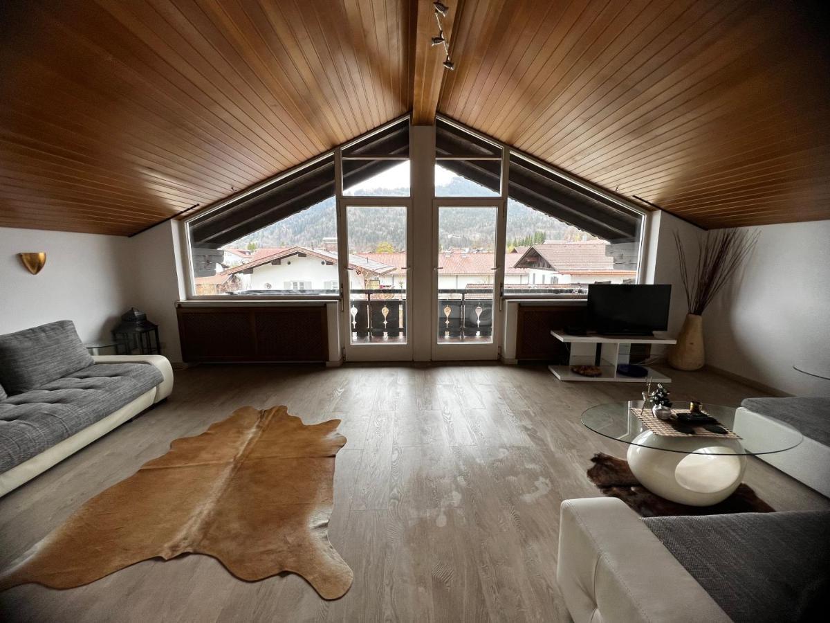Yeti Lux - Panoramic Loft Apartment Garmisch-Partenkirchen Exterior photo